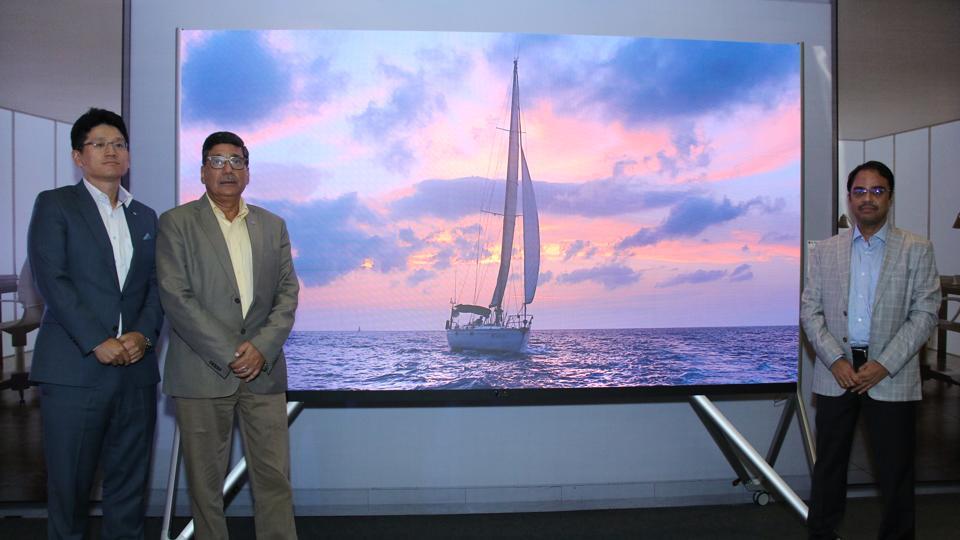 LG on Wednesday unveiled new flagship B2B products