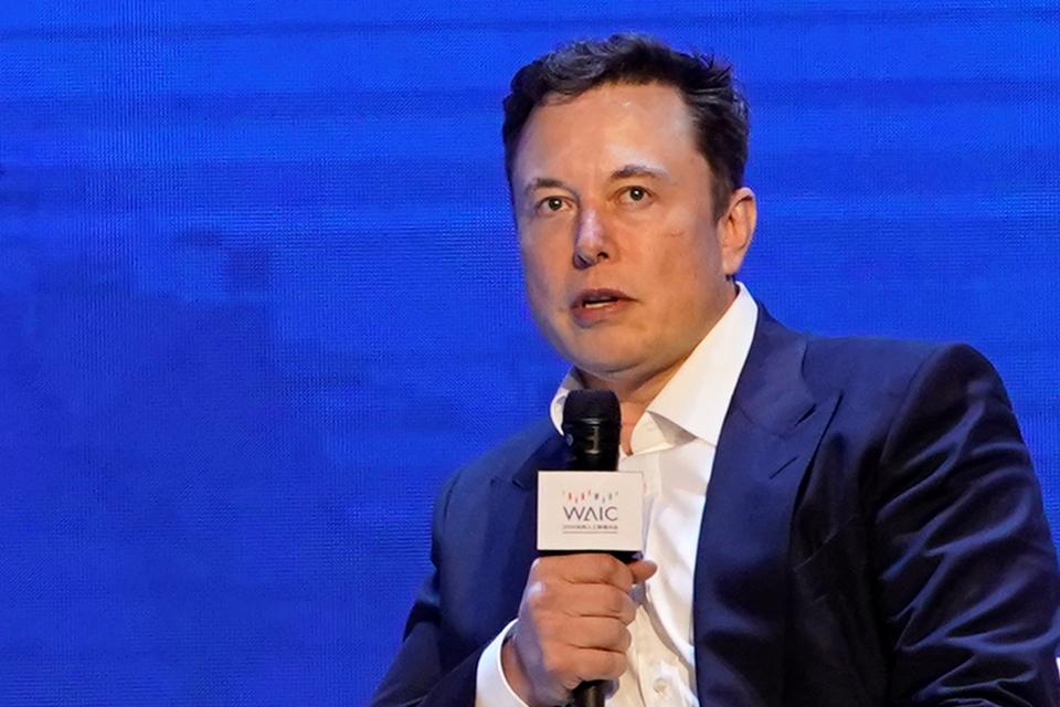 After Friday night’ tweeting spree, Tesla CEO Elon Musk has a LOT of explaining to do