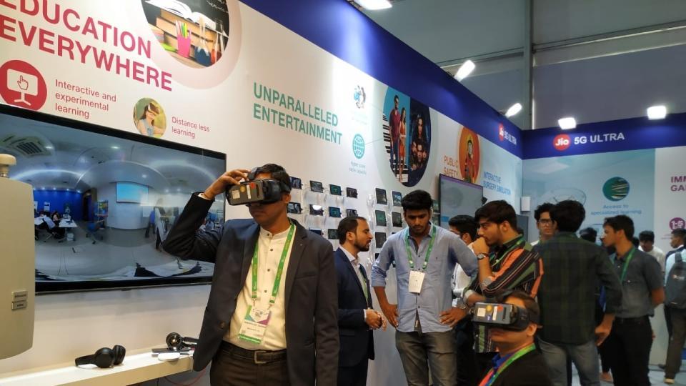 Reliance Jio demonstrates 5G-based virtual classrooms