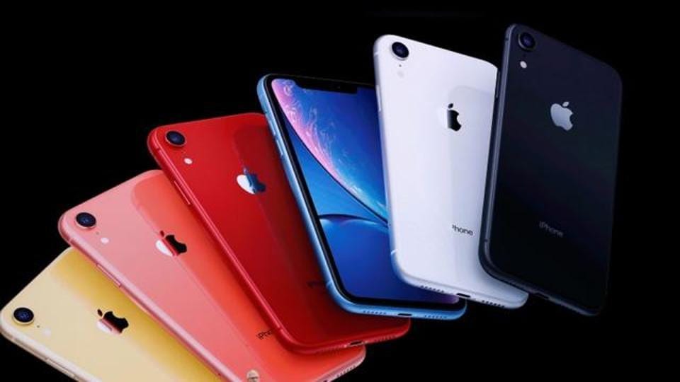 iPhone XR available with discount on Amazon India.