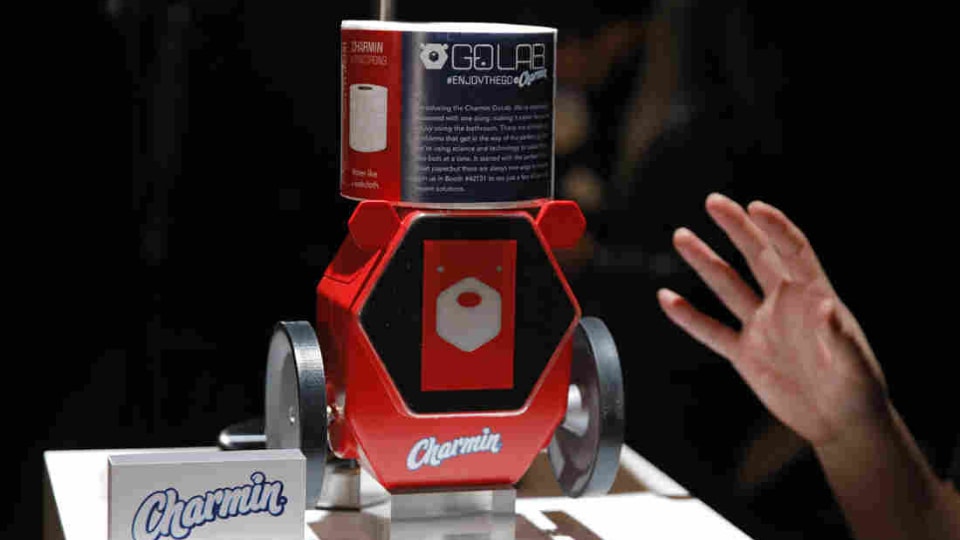 Besides the flying cars, the massive TVs that rotate to show mobile videos, foldable PCs there are also trash cans that change their own bags and robots that fetch you toilet paper at CES 2020