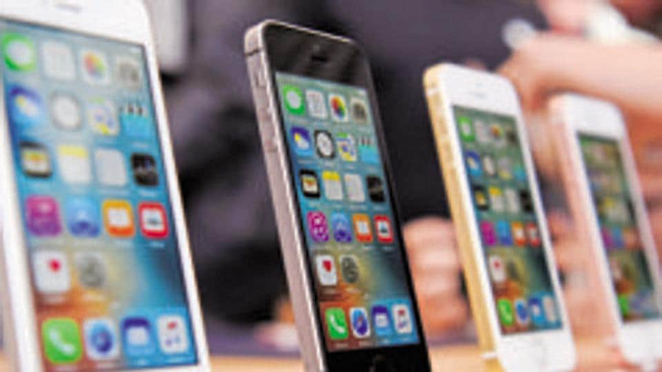 Apple iPhone 9 or iPhone SE 2 Likely to Launch on April 15: Everything You  Should Know