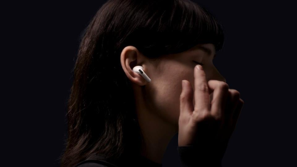 Apple AirPods Pro update claimed to degrade the noise cancellation feature.