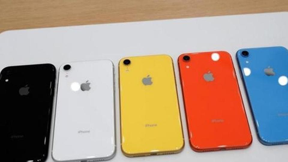 Apple iPhone XR is discounted again for the upcoming sales. This phone was one of the most sold out ones during the previous Flipkart and Amazon sales.