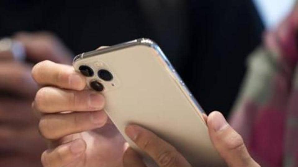 Apple iPhone 12 series smartphones are expected to come with 5G connectivity.