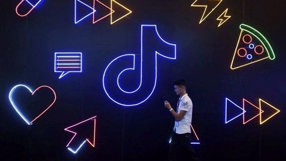 TikTok has been facing the brunt of US authorities where the app allegedly sends user to data to Chinese servers.