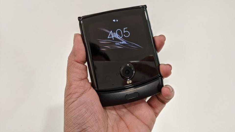 Up and close with Motorola’s new foldable phone