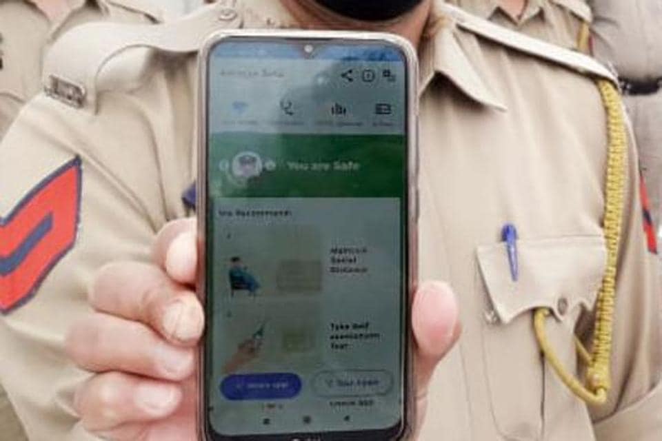 Railways spokesperson RD Bajpai has confirmed that Aarogya Setu is now mandatory for travel. And since a mobile number is also compulsory to book tickets online, all passengers must carry their mobile phones with them.