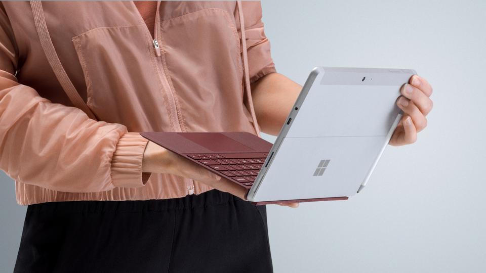 More Microsoft Surface Go 2 evidence show up online before launch: Specs  revealed | HT Tech