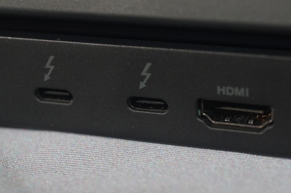 A collection of flaws in Thunderbolt components known as Thunderclap was revealed by a group of researchers last year that showed that plugging a malicious device into a computer’s Thunderbolt port can quickly bypass all of its security measures.