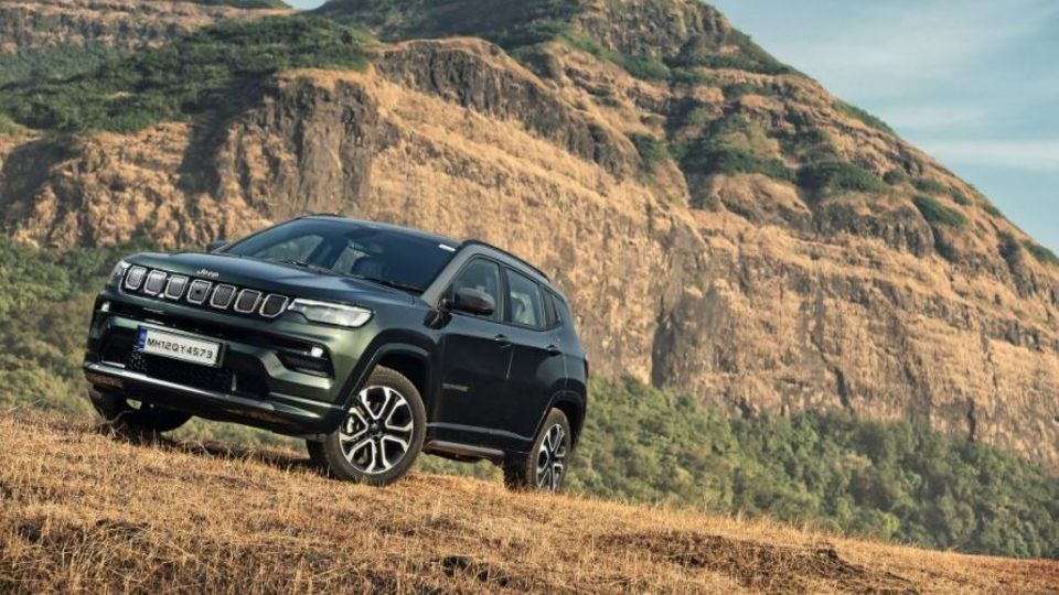 వాలుతలంపై వాహనం వెనక్కి జారకుండా 'హిల్ అసిస్ట్' వ్యవస్థ మీ వాహనంలో ఉందా