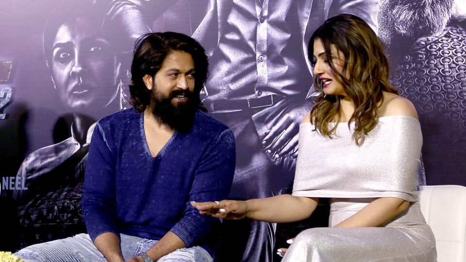 KGF: Chapter 2 | అన్ని ఇండియన్ సినిమా రికార్డులను తిరగరాసిన కేజీఎఫ్2 ...