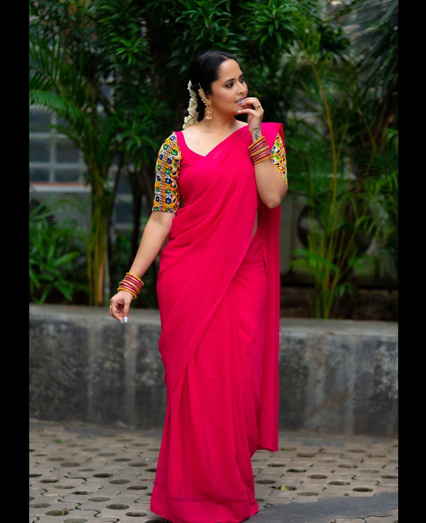 1440px x 1770px - Anchor Anasuya: à°…à°‚à°¦à°®à°¾ à°…à°‚à°¦à±à°®à°¾.. à°…à°šà±à°š à°¤à±†à°²à±à°—à± à°†à°¡à°ªà°¿à°²à±à°²à°²à°¾.. à°•à±Šà°¤à±à°¤à°•à±Šà°¤à±à°¤  à°†à°µà°•à°¾à°¯à°²à°¾!-beautiful telugu tv anchor anasuya hot in saree