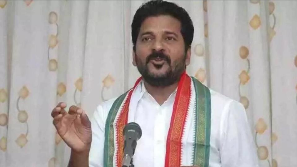 <p>రేవంత్ రెడ్డి</p>