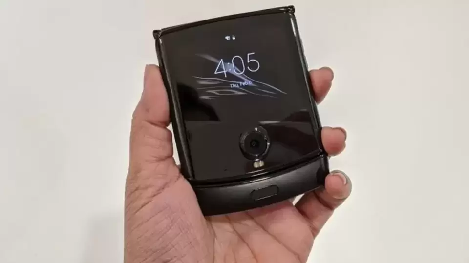 Motorola RAZR 2022 :