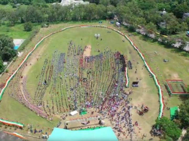 75వ స్వాతంత్య్ర వజ్రోత్సవ వేడుకలు ఆగస్ట్ 8న ప్రారంభమయ్యాయి. ఆగస్ట్ 22 వరకు కొనసాగనున్నాయి. స్వాతంత్ర్య సమరయోధుల త్యాగాలను స్మరించుకుంటూ దేశభక్తిని చాటాలని కేంద్ర, రాష్ట్ర ప్రభుత్వాలు పిలుపునిచ్చాయి.