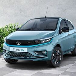 <p>Tata Tiago EV</p>