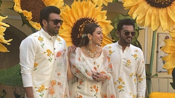 ప్ర‌స్తుతం హ‌న్సిక తెలుగులో 105 మినిట్స్‌, మై నేమ్ ఈజ్ శృతి సినిమాల్లో న‌టిస్తోంది.