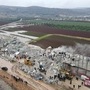 <p>Turkey Earthquakes: సిరియాలోని ఇడ్‍లిబ్‍లో సహాయక చర్యలు జరుగుతున్న దృశ్యం. బుల్డోజర్లతో శిథిలాలను తొలగిస్తూ శిథిలాల కింద చిక్కుకున్న బాధితులను వెలికి తీస్తున్న డిఫెన్స్ సిబ్బంది.&nbsp;</p>