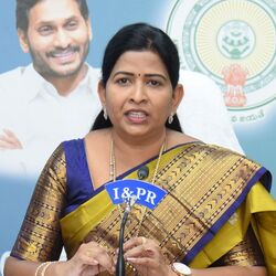 AP Home Minister : మద్యం మత్తులోనే హత్య.. తాడేపల్లి ఘటనపై హోంమంత్రి-ap home  minister taneti vanita slams opposition parties on tadepalli incident