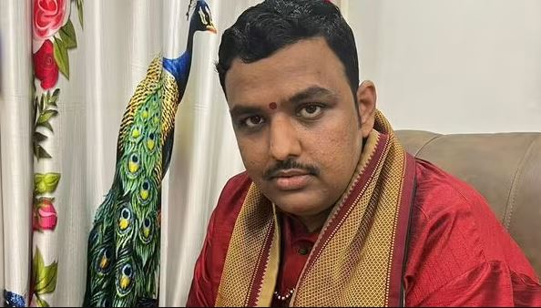 బ్రహ్మశ్రీ చిలకమర్తి ప్రభాకర చక్రవర్తి శర్మ
