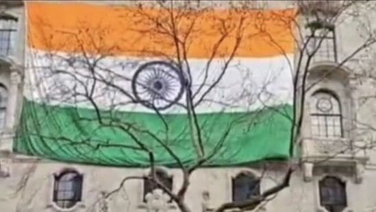 India Tricolour Reply: ఖలిస్థానీ సపోర్టర్లకు భారత్ చెంపపెట్టు లాంటి జవాబు (Photo: Twitter/Jaiveer Shergill)