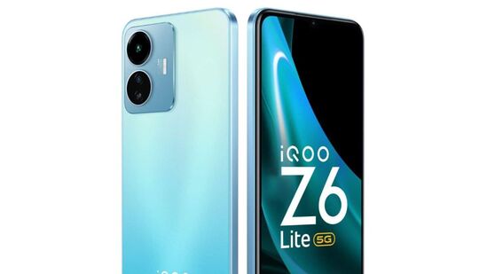 iQOO Z6 Lite 5G | ఐక్యూ జీ 6 లైట్ 5జీ. ఈ స్మార్ట్ ఫోన్ బేస్ వేరియంట్ ధర రూ. 13,999. ఈ కామర్స్ సైట్స్ లో లభించే వివిధ ఆఫర్లతో ఈ ధర మరింత తగ్గవచ్చు.