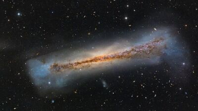 Fascinating Hamburger Galaxy (April 14) - ఈ NGC 3628 గెలాక్సీ పొటోను ఏప్రిల్ 14న తీశారు. దీని స్పైరల్ షేప్ ఆధారంగా దీన్ని హాంబర్గర్ గెలాక్సీ అని కూడా అంటారు. లియో నక్షత్ర మండలానికి సమీపంలో, భూమికి 35 మిలియన్ కాంతి సంవత్సరాల దూరంలో ఈ గెలాక్సీ ఉంది.&nbsp;