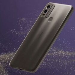 <p>Nokia C22 రెండు వేరియంట్లలో లభిస్తుంది. 4 జీబీ (2GB + 2GB Virtual RAM ) వేరియంట్, 6 జీబీ (4GB + 2GB Virtual RAM) వేరియంట్లలో లభిస్తుంది. రెండిట్లోనూ 64 జీబీ స్టోరేజ్ ఫెసిలిటీ ఉంది.</p>