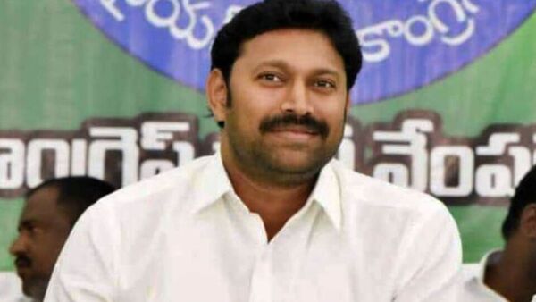 YS avinashReddy: కర్నూలు చేరుకున్న సిబిఐ బృందాలు..అవినాష్ అరెస్ట్‌పై ఉత్కంఠ!