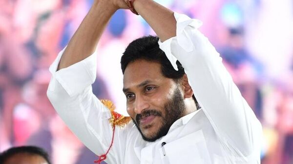 Jagananna Vidya Deevena: ఫీజుల చెల్లింపులో గతానికి, వర్తమానానికి తేడా గమనించాలన్న సిఎం జగన్