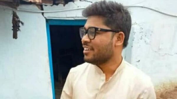 Civils Results 2022: వంట కార్మికురాలి కొడుకు 'సివిల్స్' కొట్టాడు.. ఆసిఫాబాద్ బిడ్డ 'రేవయ్య' బ్యాక్‌గ్రౌండ్ ఇదే