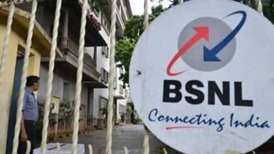 BSNL: రూ.4వేలలోపు ధరలోనే బీఎస్ఎన్ఎల్ బ్రాడ్‍బ్యాండ్ సంవత్సరం ప్లాన్..