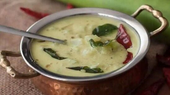 Bottle Gourd Curd Curry Recipe: