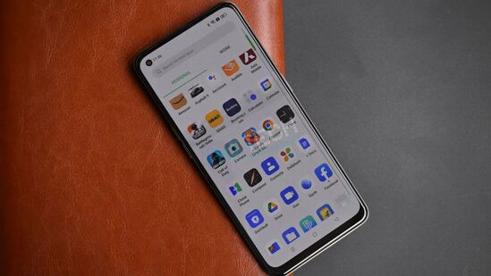 Oppo F23 Pro: జూన్ నెలలో లాంచ్ కాబోతున్న మరో ఫేమస్ బ్రాండ్ స్మార్ట్ ఫోన్ ఒప్పొ ఎఫ్ 23 ప్రొ. ఇది 6.72 అంగుళాల డిస్ ప్లే తో వస్తోంది. ఇందులో స్నాప్ డ్రాగన్ 695 చిప్ సెట్ ను అమర్చారు. 64 ఎంపీ ప్రైమరీ కెమెరా ఉంటుంది.