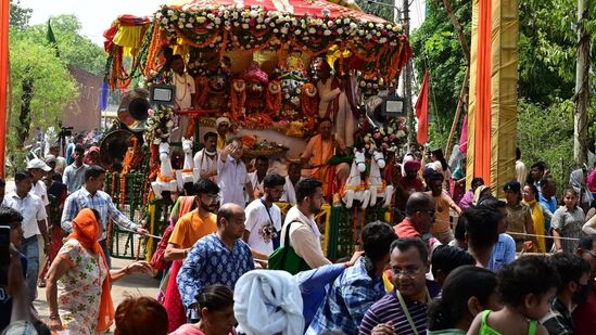 ఇది చండీగఢ్ లోని సెక్టార్ 31 లో జరుగుతున్న జగన్నాధుడి రథయాత్ర.