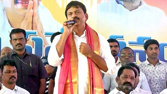 పొంగులేటి శ్రీనివాస్ రెడ్డి 