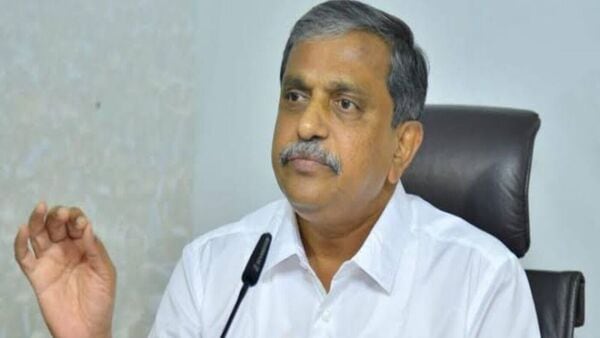 Sajjala : సోషల్ మీడియాలో వ్యక్తిత హననం వైసీపీ సిద్ధాంతం కాదు- సజ్జల