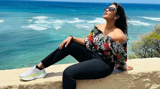 Aishwarya Rajesh: ఈ మధ్యే ఫర్హానా మూవీతో ప్రేక్షకుల ముందుకు వచ్చిన ఐశ్వర్య.. 2023లో వరుస సినిమాలతో చాలా బిజీగా ఉంది. ఇప్పటికే ఈ ఏడాది ఆమె నటించిన ఐదు సినిమాలు రిలీజ్ కావడం విశేషం.