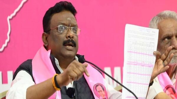 Dasoju Sravan : కేంద్రమంత్రి బాధ్యత మరిచిన కిషన్ రెడ్డి, డబుల్ బెడ్ రూమ్ ఇళ్లపై పెద్ద డ్రామా - దాసోజ్ శ్రవణ్