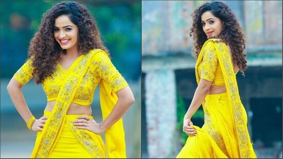 శోభాశెట్టికి తెలుగులో చాలా క్రేజ్ ఉంది. బుల్లితెరపై తన నటనతో ఆకట్టుకుంటోంది. కన్నడ బుల్లితెరపై ప్రస్థానాన్ని మెుదలు పెట్టింది ఈ ముద్దుగుమ్మ. తెలుగులోనే ఎక్కువ బిజీగా ఉంది. సినిమాల్లో అవకాశం రావడంతో శోభ కన్నడలో ఓ సీరియల్ మధ్యలోనే వదిలేసింది.&nbsp;