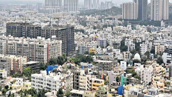 Hyderabad Real Estate : హైదరాబాద్ లో రియల్ భూమ్- గృహ, వాణిజ్య స్థలాలకు డిమాండ్‌