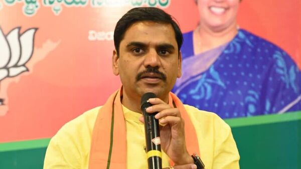 AP BJP On Polavaram : పోలవరంపై వైసీపీ, టీడీపీ డ్రామాలు - ప్రజలకు క్షమాపణలు చెప్పాలి