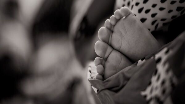 Bapatla : బాపట్లలో దారుణం, మరుగుదొడ్డి కమోడ్ లో పసికందును వదిలి వెళ్లిన తల్లి!