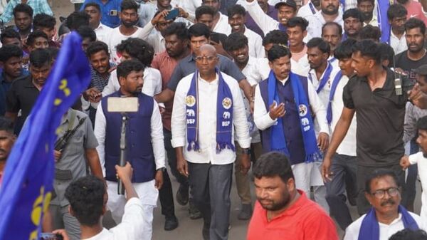 RS Praveen Kumar On KCR : ఒక్క శాతం ఉన్న మీకు 11 టికెట్లు... 60 శాతం ఉన్న BCలకు 23 సీట్లేనా..?