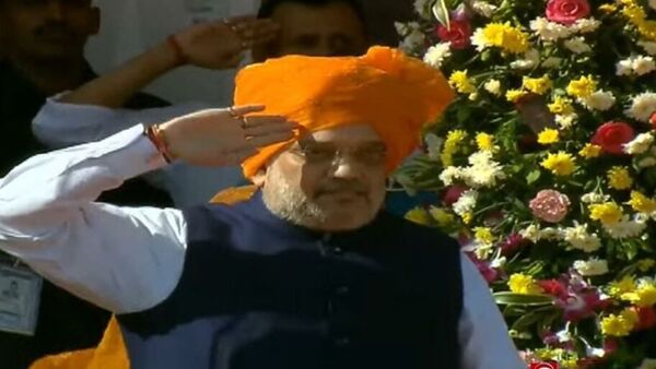 Parade grounds Politics: పరేడ్ గ్రౌండ్స్‌ కోసం కాంగ్రెస్‌ బీజేపీల మధ్య పోటీ..