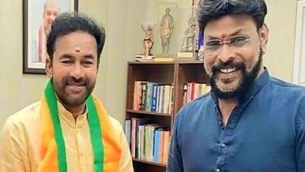 Chikoti Praveen : చీకోటి ప్రవీణ్ కు షాకిచ్చిన బీజేపీ, చివరి నిమిషంలో చేరికకు బ్రేక్