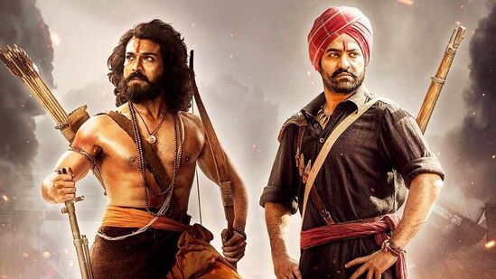 800 crore club movies: రాజమౌళి క్రియేట్ చేసిన మరో అద్భుతం ఆర్ఆర్ఆర్. ఈ మూవీలోని నాటు నాటు సాంగ్ ఆస్కార్ కూడా గెలిచింది. ప్రపంచవ్యాప్తంగా రూ.1300 కోట్లకుపైనే ఈ సినిమా వసూలు చేసింది.