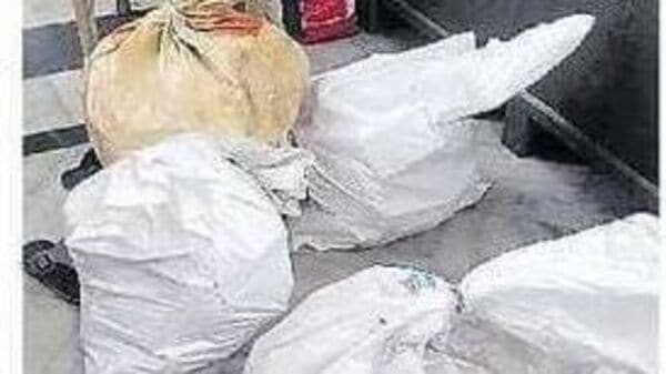 Letters to CBN: రాజమండ్రి సెంట్రల్‌ జైలుకు పోటెత్తుతున్న అభిమానుల లేఖలు