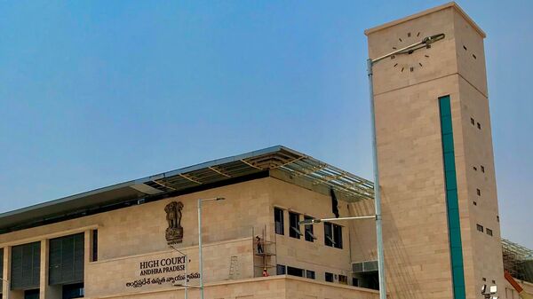 Criminal Contempt Issue: జడ్జిలపై అనుచిత వ్యాఖ్యలు, చర్యలకు దిగిన పోలీసులు?